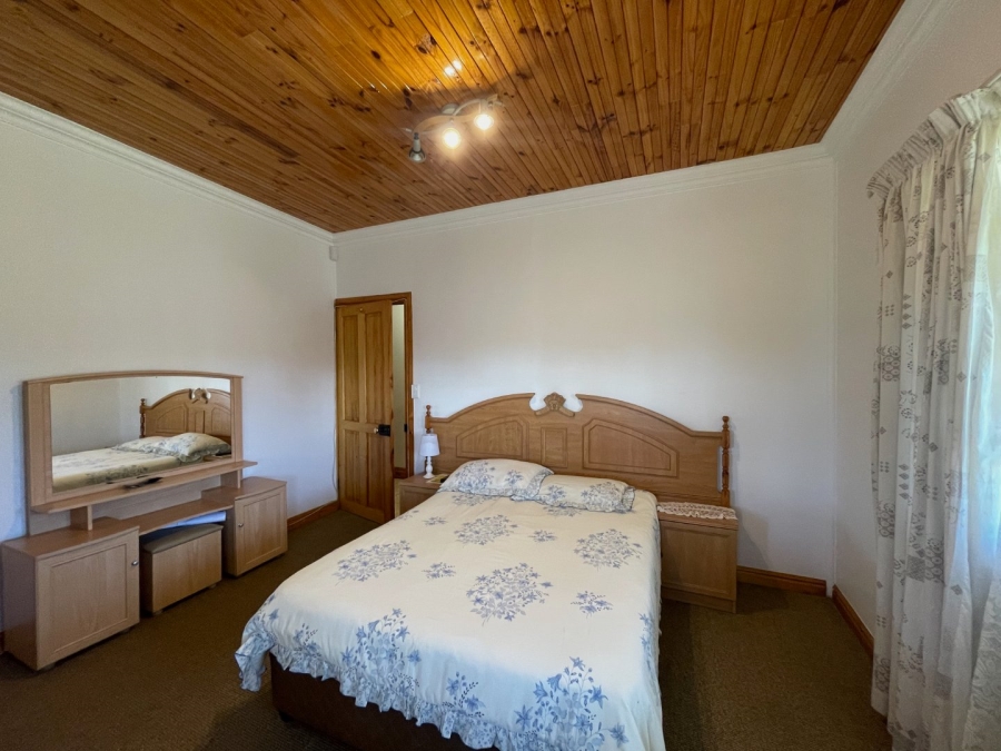 10 Bedroom Property for Sale in Roodefontein AH Western Cape